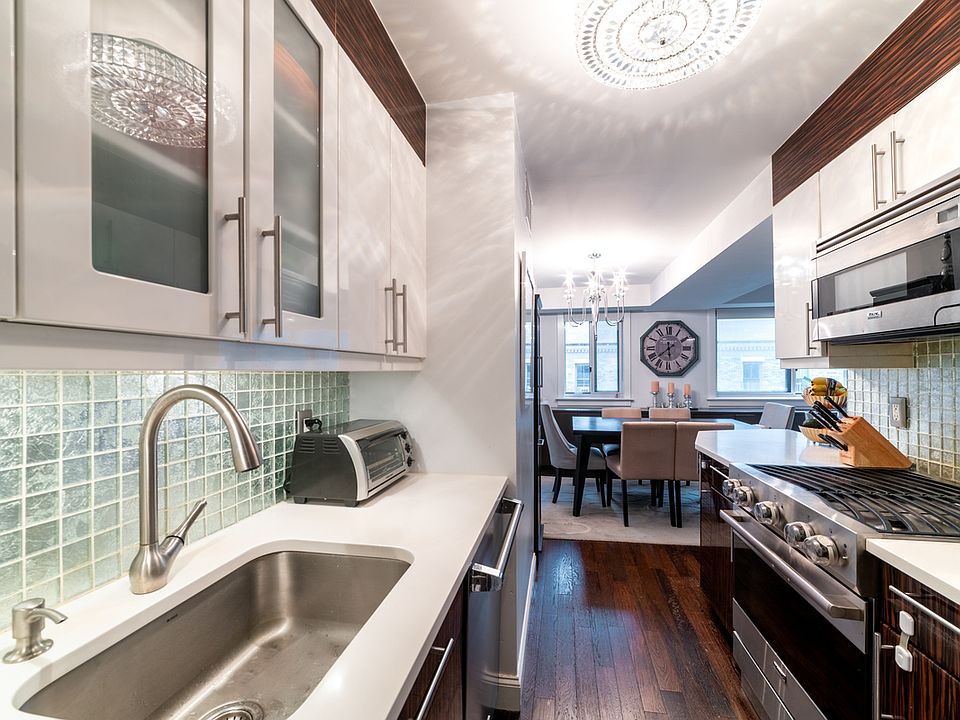 1st image of 401 E 65th St APT 7A
