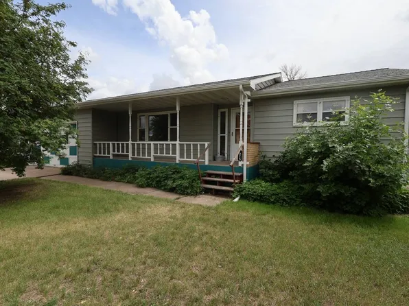 215 11th St SE, Sidney, MT 59270
