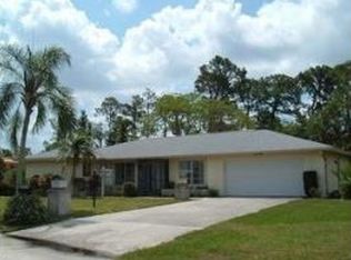 14 Maui Cir, Naples, FL 34112