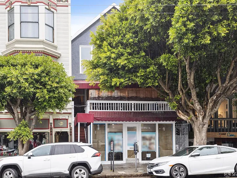 1816 Union St — Photo 5