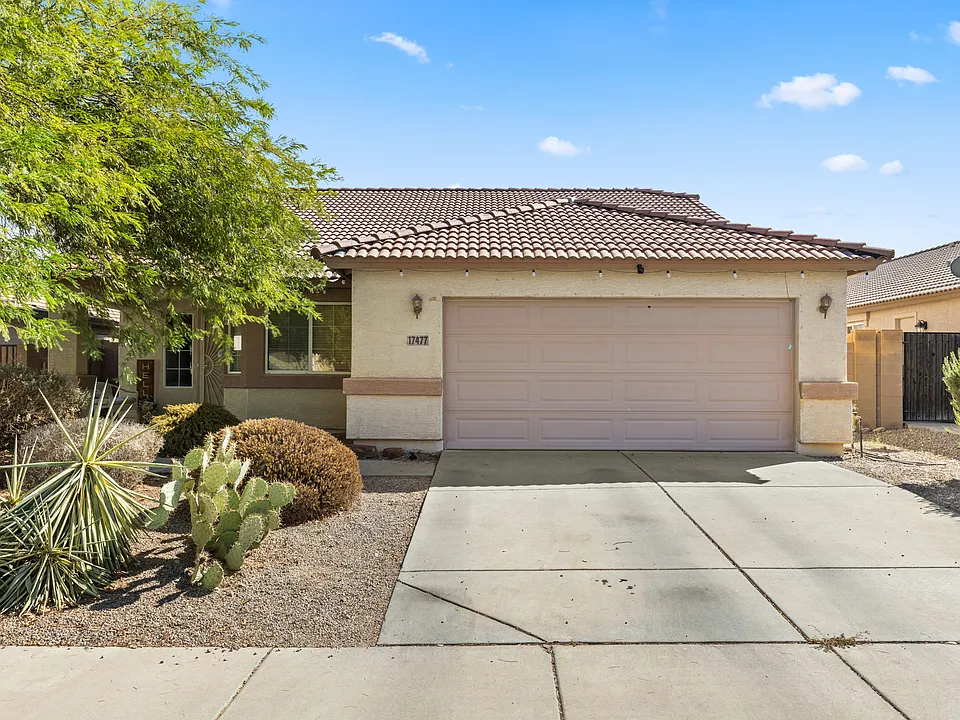 17477 W Maui Ln