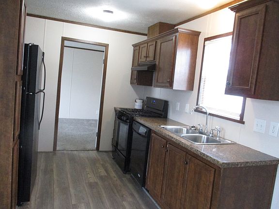 5th image of 102 Northbrook St SE #107