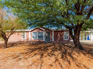 5703 E Farmstead Dr, Tucson, AZ 85756