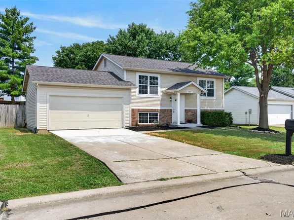 607 Longhorn Dr, O'Fallon, MO 63368