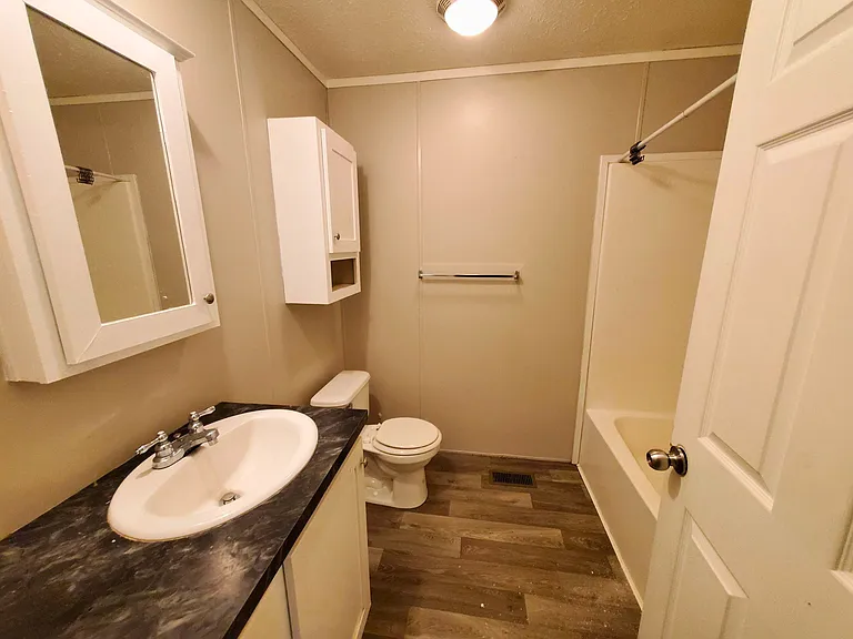 23 Canal Dr #300-023 — Photo 9