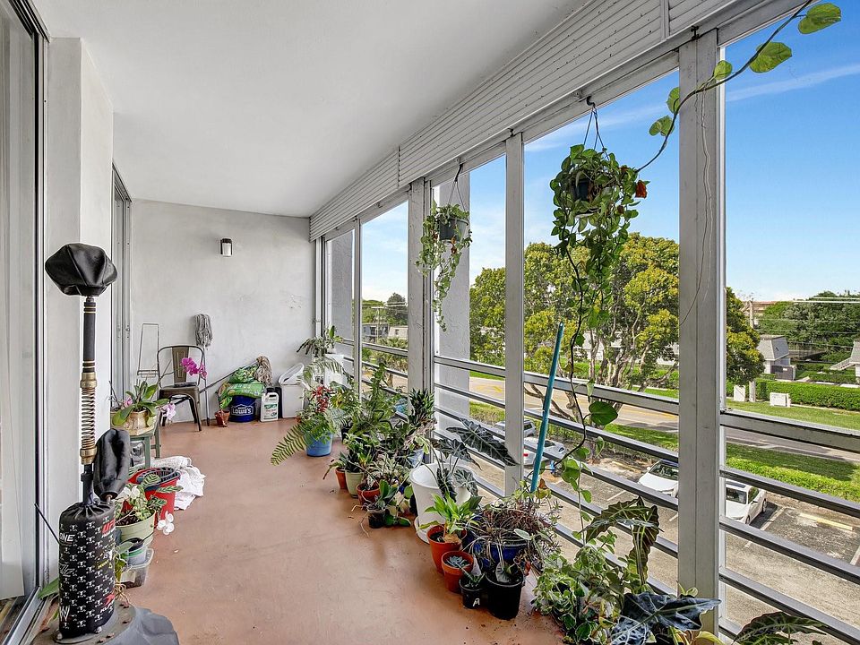 1st image of 6923 Cypress Road #D12