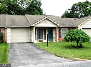 124 Sequoia Ct, Chambersburg, PA