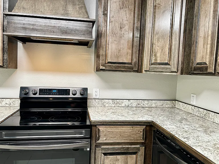 1804 Byron Dr — Photo 9