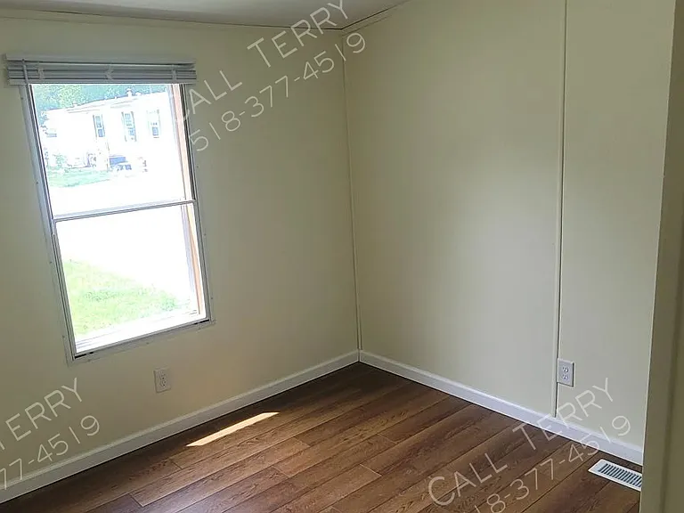 2941 Amsterdam Rd #10 — Photo 15