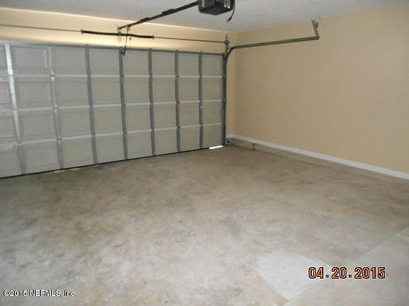 4th image of 1711 Chandelier Cir W