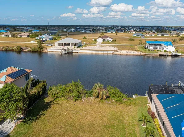 4229 NW 33rd St, Cape Coral, FL 33993