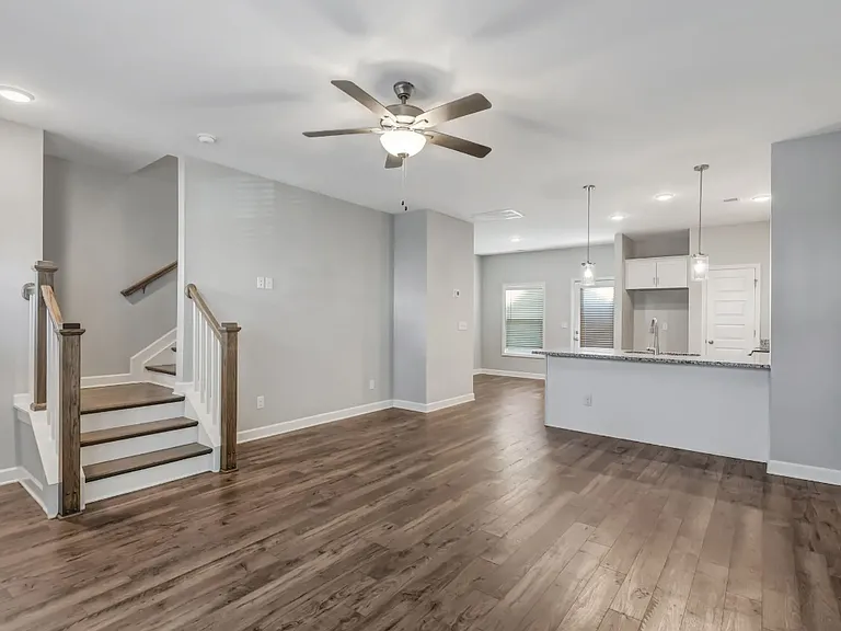 2716 Wind Gap Dr — Photo 1