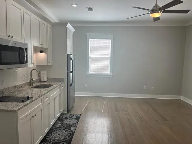 1 bed, 590 sqft, $1,750 — Photo 4