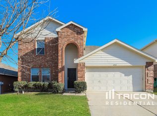 4940 Creek Ridge Trl, Fort Worth, TX 76179