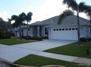 766 Lake Dr, Melbourne, FL 32940