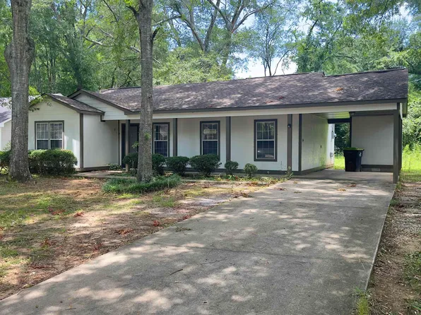 1000 7th Pl, Sylacauga, AL 35150