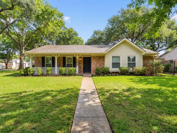 5658 Cartagena St, Houston, TX 77035