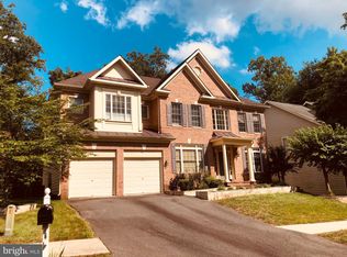 8533 Gallahan Ct, Alexandria, VA 22309
