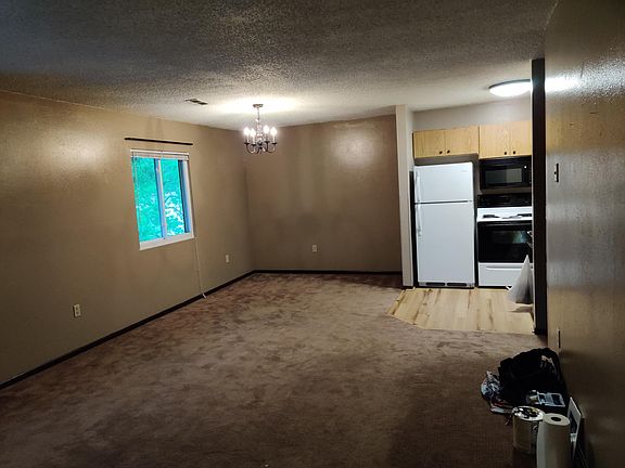 4th image of 301 Village West Ct #301