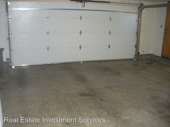 4th image of 1409 9th Ave NW