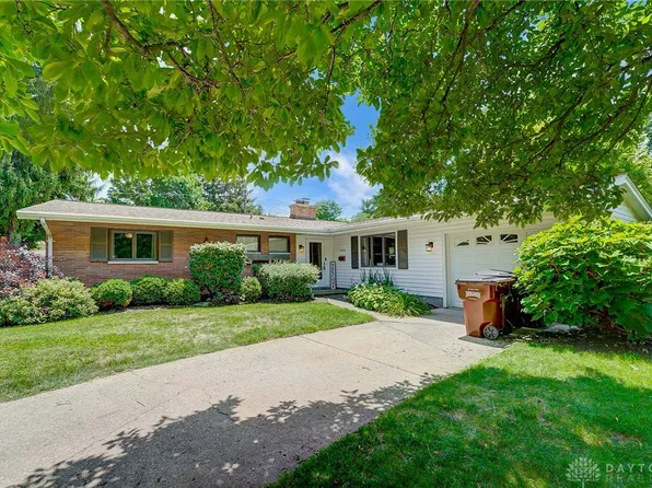 2066 Stayman Dr, Dayton, OH 45440