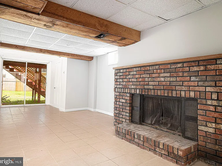 15 Burnsway Ct #9G — Photo 24