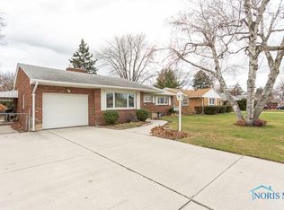 2752 Eastvale Ave, Oregon, OH 43616