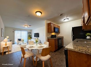 512 Lilac Ln, Dover, NH 03820