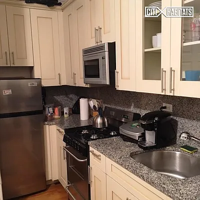 Rented by Citi Habitats | media 42