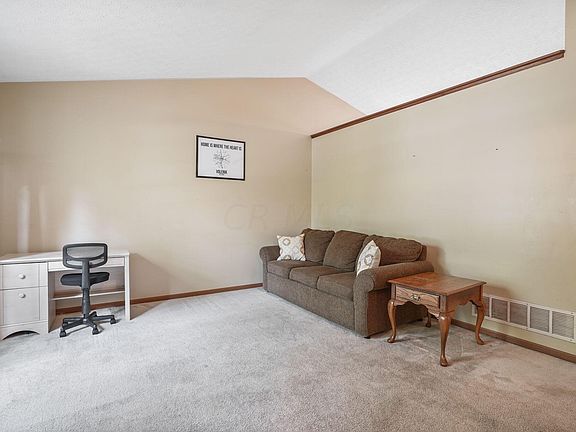 5th image of 62 Glengary Dr