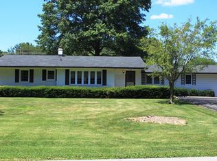 7038 W Lockerbie Dr, Indianapolis, IN 46214