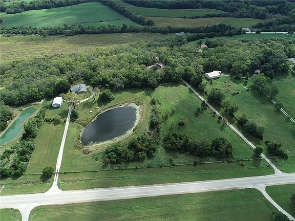 3rd image of 24625 Old Kc Rd