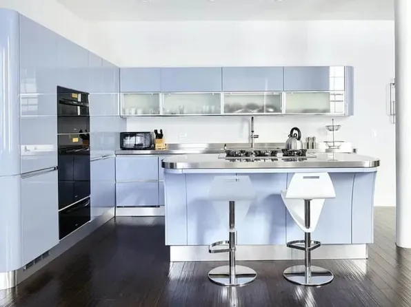 109 Spring Street image 1 of 14