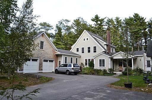1st image of 241 Lake Shore Dr