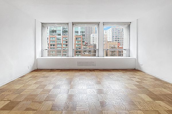 1st image of 330 E 33rd St APT 3E