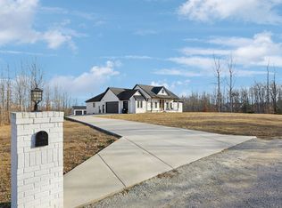 280 Saddlebrook Dr, Hohenwald, TN 38462