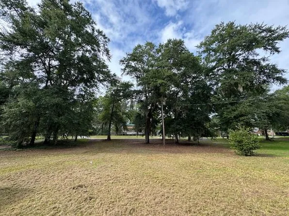 1929 Princess Pond Rd, Summerton, SC 29148
