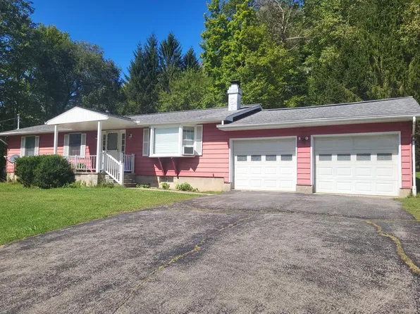 136 High St, Oil City, PA 16301