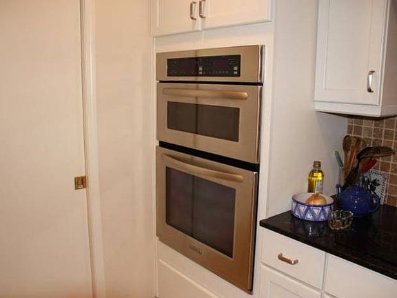4th image of 1206 Sandlewood Dr