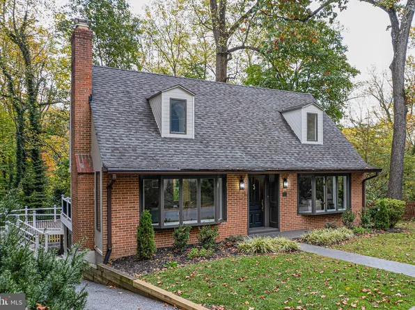 24 Charles Ln, Towson, MD 21204