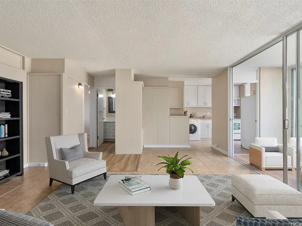 419A Atkinson Dr #307, Honolulu, HI 96814