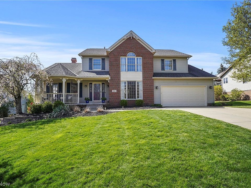 1st image of 3116 Cambridge Dr