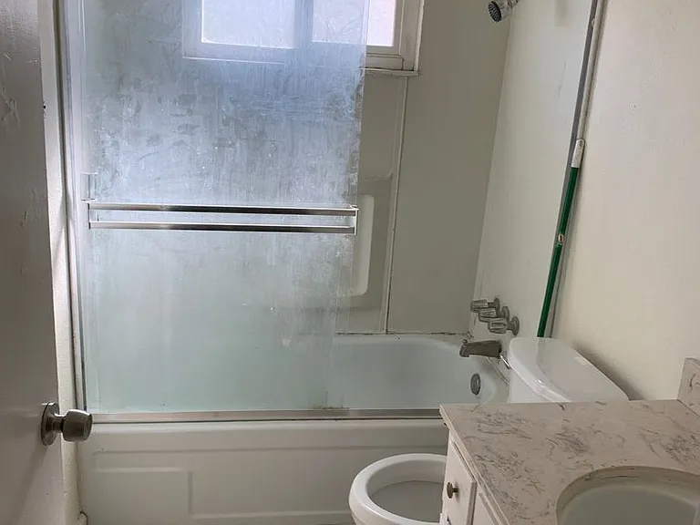 742 Ponce De Leon Ave — Photo 12