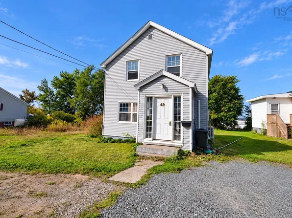 49 Richmond St, Sydney, NS B1P 2V1