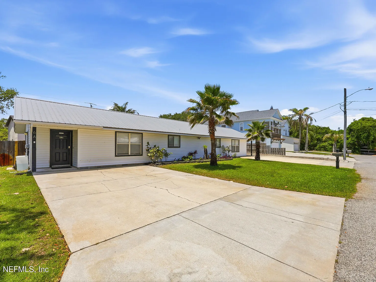 2 bed, 2.0 bath, 1016 sqft, $2,200 — Photo 3