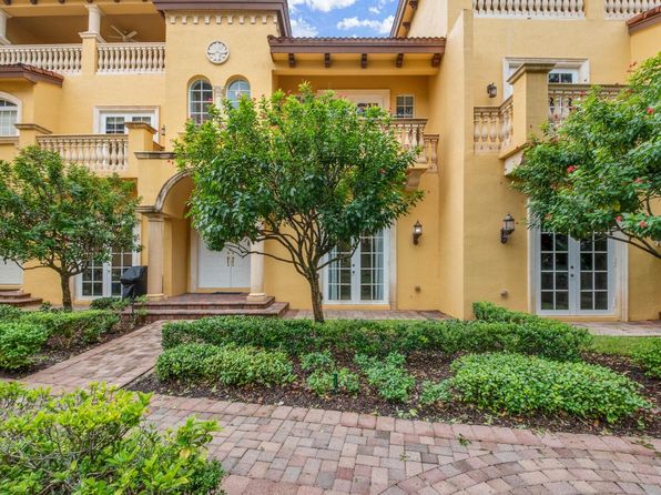 425 NE 69th Circle, Boca Raton, FL 33487