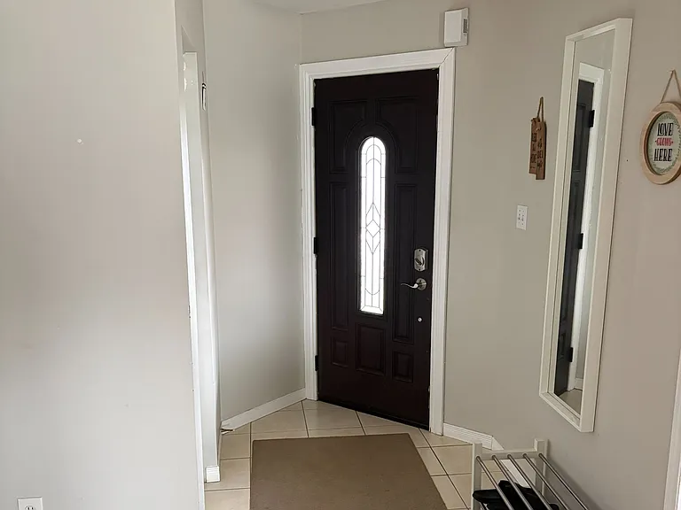 176 Starwood Dr — Photo 2
