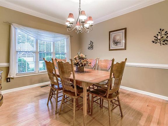 5th image of 882 Brookgreen Pl