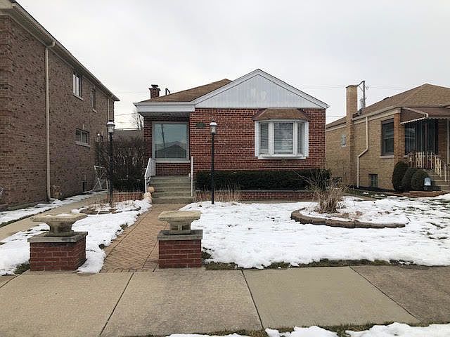 1st image of 7442 N Odell Ave