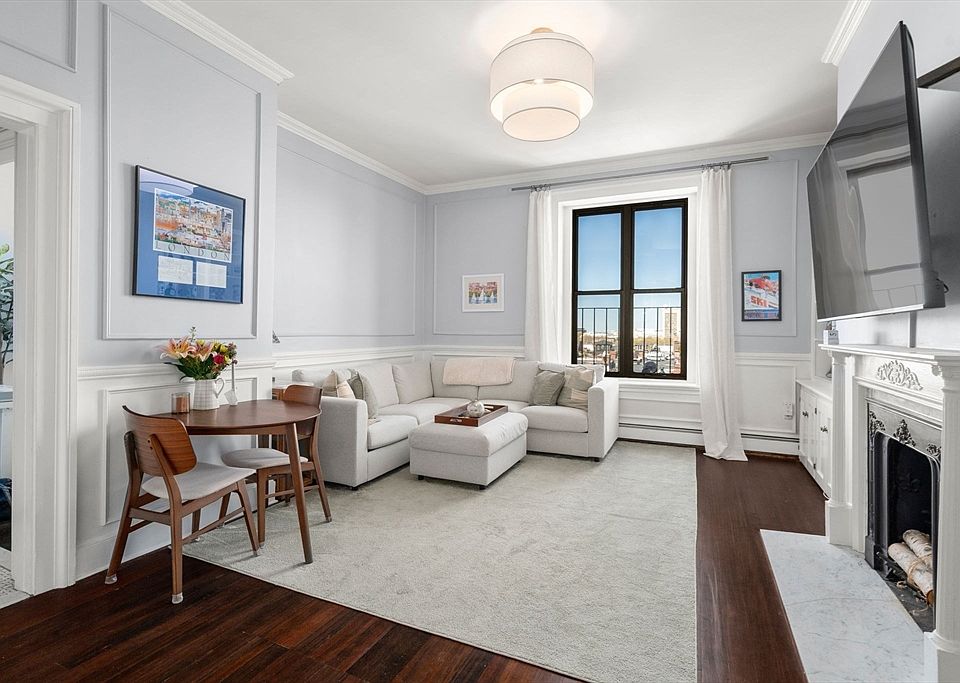 1st image of 263 Commonwealth Ave APT 8